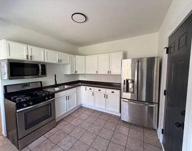 223 N Laporte Avenue - Photo Thumbnail 14