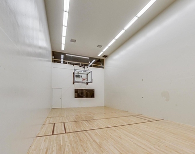 155 N Harbor Drive - Photo Thumbnail 10