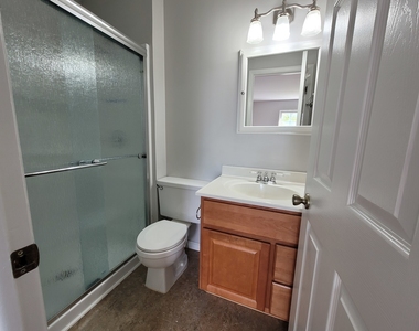 1460 Seven Pines Road - Photo Thumbnail 8