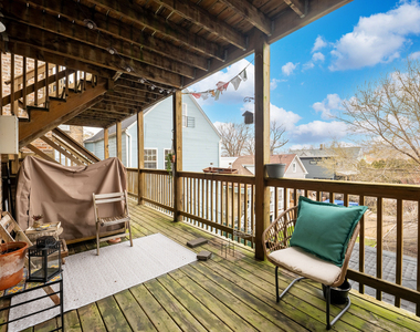 3214 W Berteau Avenue - Photo Thumbnail 11