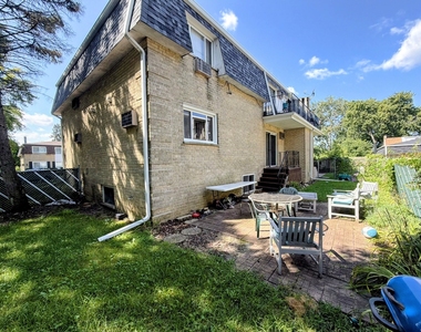 11954 S Kildare Avenue - Photo Thumbnail 5