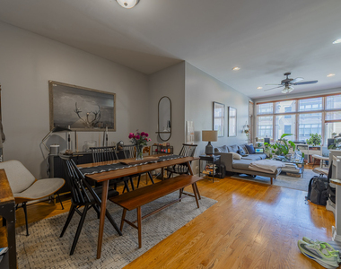 127 E 18th Street - Photo Thumbnail 3