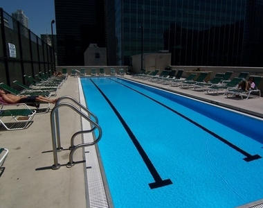 345 N Lasalle Street - Photo Thumbnail 18