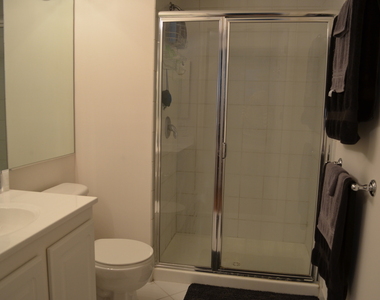 345 N Lasalle Street - Photo Thumbnail 12