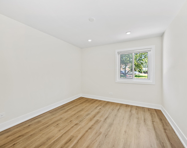 10217 Dearlove Road - Photo Thumbnail 10