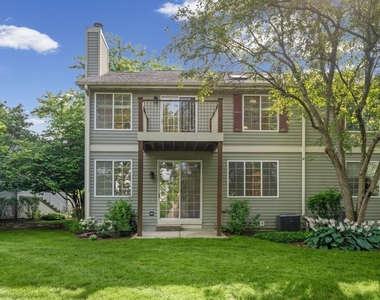 2421 Madiera Court - Photo Thumbnail 3