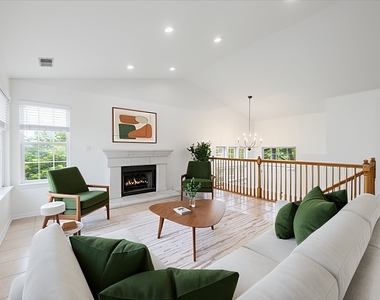 2421 Madiera Court - Photo Thumbnail 9
