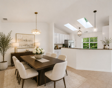 2421 Madiera Court - Photo Thumbnail 11