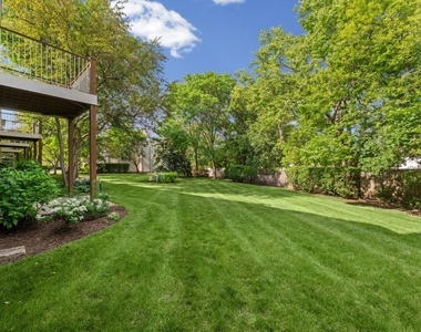 2421 Madiera Court - Photo Thumbnail 4