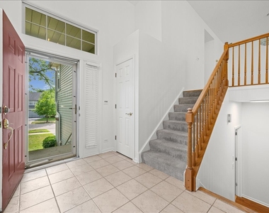 2421 Madiera Court - Photo Thumbnail 5