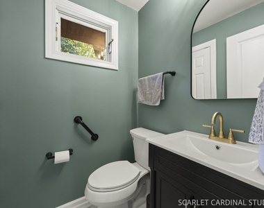 363 Marion Avenue - Photo Thumbnail 7