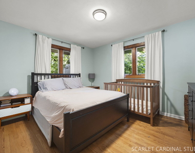 363 Marion Avenue - Photo Thumbnail 8