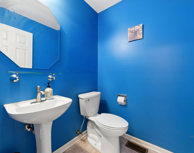 122 Bay Drive - Photo Thumbnail 6