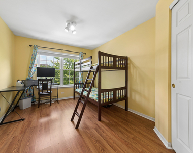122 Bay Drive - Photo Thumbnail 9