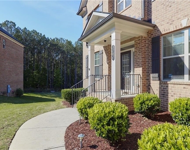 3204 Ivy Farm Path - Photo Thumbnail 2