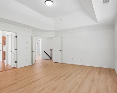 5811 Kendrix Ridge Drive - Photo Thumbnail 36