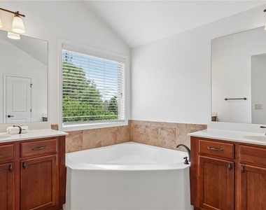 5811 Kendrix Ridge Drive - Photo Thumbnail 39