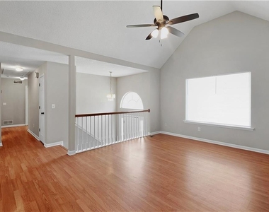 3006 Mistymorn Trace - Photo Thumbnail 6