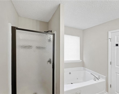 3006 Mistymorn Trace - Photo Thumbnail 17