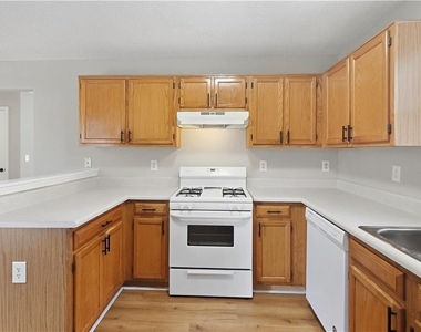 3006 Mistymorn Trace - Photo Thumbnail 11
