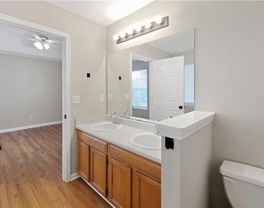 3006 Mistymorn Trace - Photo Thumbnail 16