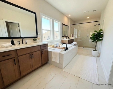 2450 Colliers Lane - Photo Thumbnail 45