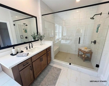 2450 Colliers Lane - Photo Thumbnail 47