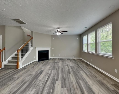 1517 Briarfield Way - Photo Thumbnail 1
