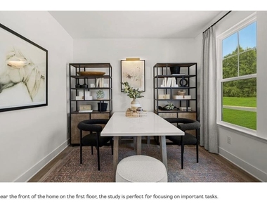 112 Buck Creek Lane - Photo Thumbnail 6