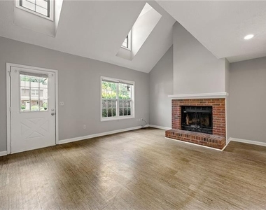 3040 Sand Wedge Circle Nw - Photo Thumbnail 2