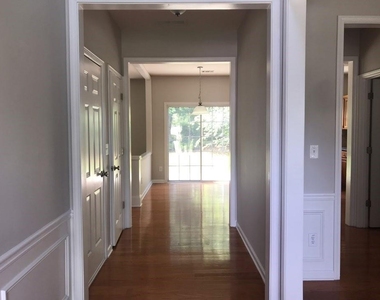 8930 Ruel Lane - Photo Thumbnail 2