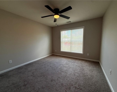 8930 Ruel Lane - Photo Thumbnail 14