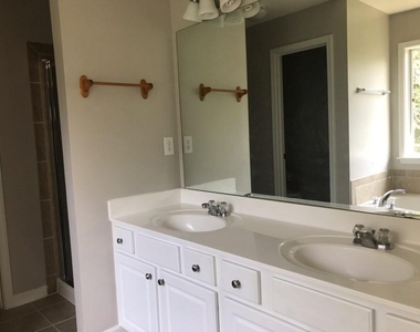 8930 Ruel Lane - Photo Thumbnail 6