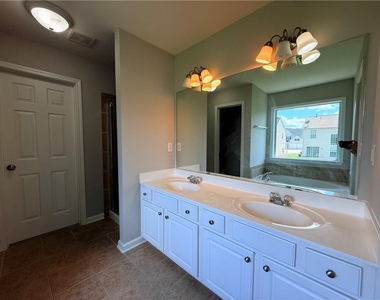 8930 Ruel Lane - Photo Thumbnail 8