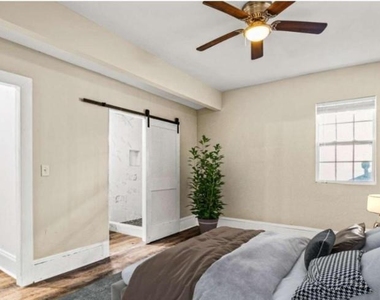 684 S Elizabeth Place S - Photo Thumbnail 10