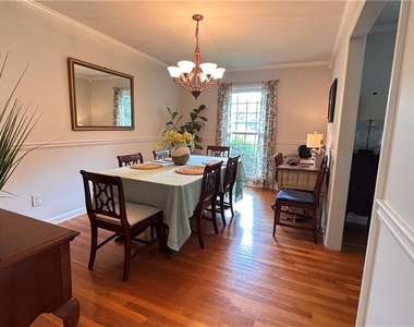 3082 Greenbrook Way Ne - Photo Thumbnail 3