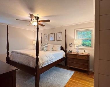 3082 Greenbrook Way Ne - Photo Thumbnail 10