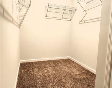800 Cameron Trail - Photo Thumbnail 40