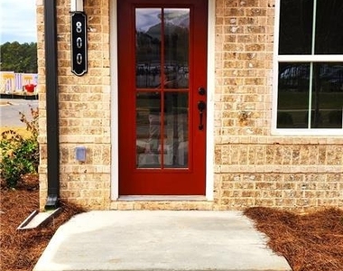 800 Cameron Trail - Photo Thumbnail 1