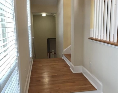1581 Mosaic Way - Photo Thumbnail 7