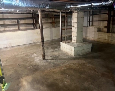 564 Wimbledon Road Ne - Photo Thumbnail 19