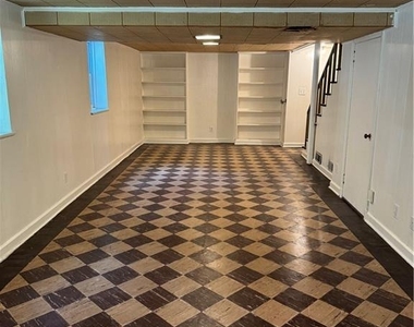 564 Wimbledon Road Ne - Photo Thumbnail 14