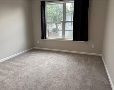 3810 Timbercreek Circle - Photo Thumbnail 15