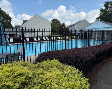 3810 Timbercreek Circle - Photo Thumbnail 19