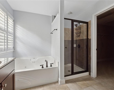 6153 Indian Wood Circle Se - Photo Thumbnail 19