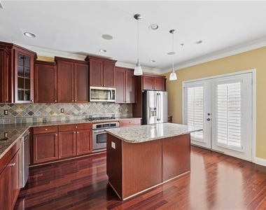6153 Indian Wood Circle Se - Photo Thumbnail 6