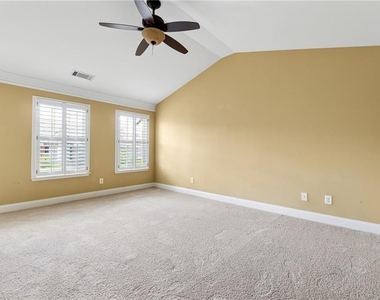 6153 Indian Wood Circle Se - Photo Thumbnail 23