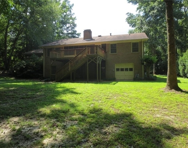 220 Lantern Ridge Court - Photo Thumbnail 16