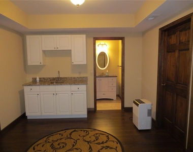 220 Lantern Ridge Court - Photo Thumbnail 12