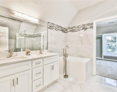 2674 Nutwood Trace - Photo Thumbnail 12